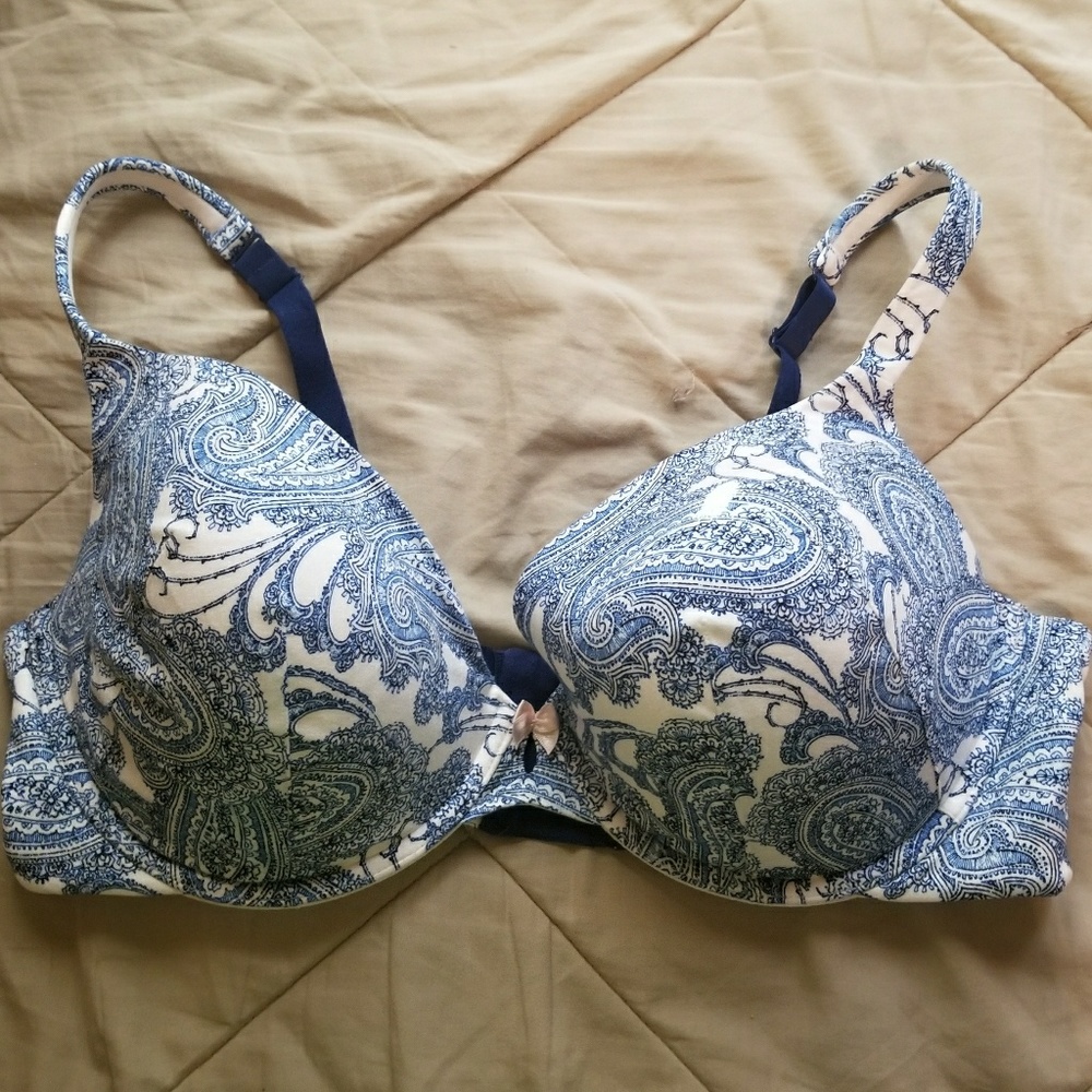 42DD Cacique Bra EUC